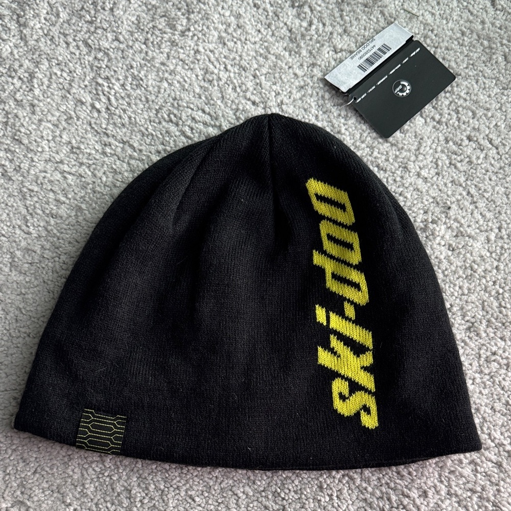 Black & Yellow 'SKI-DOO' Knit Beanie Hat - Men